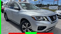 2017 Nissan Pathfinder SL