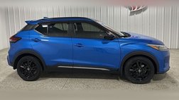 2021 Nissan Kicks SR