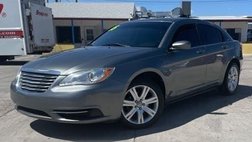 2013 Chrysler 200 Touring