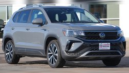 2023 Volkswagen Taos SE 4Motion