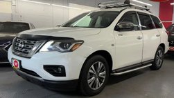 2018 Nissan Pathfinder SV