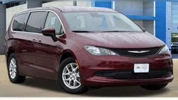 2023 Chrysler Voyager LX
