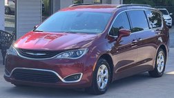 2017 Chrysler Pacifica Hybrid Premium