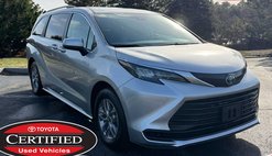 2024 Toyota Sienna LE 8-Passenger