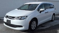 2021 Chrysler Voyager L