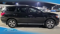 2020 Nissan Pathfinder SL