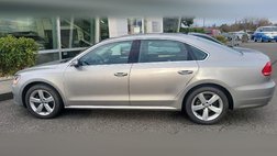 2012 Volkswagen Passat SE PZEV