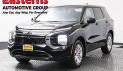 2025 Mitsubishi Outlander ES