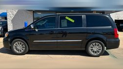 2015 Chrysler Town and Country Touring-L