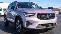 2026 Volvo XC40 B5 Core