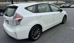 2015 Toyota Prius v Five