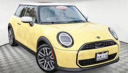 2025 MINI Hardtop Cooper S Signature Trim