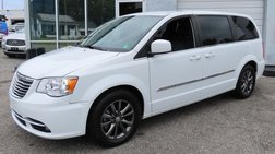 2015 Chrysler Town and Country S