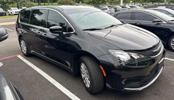 2021 Chrysler Voyager L