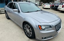 2013 Chrysler 300 Glacier Edition