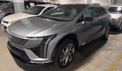 2025 Cadillac OPTIQ Luxury 1