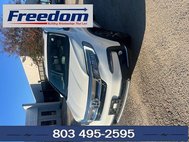 2019 Honda Pilot Touring w/Rear Captain's Chairs