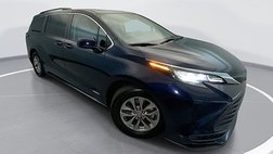 2021 Toyota Sienna LE 8-Passenger