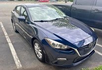 2016 Mazda MAZDA3 i Sport