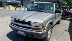 2001 Chevrolet S-10 Base