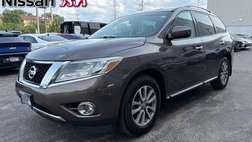 2015 Nissan Pathfinder SV