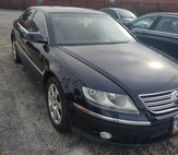 2004 Volkswagen Phaeton V8
