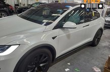2023 Tesla Model X Standard Range