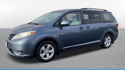 2017 Toyota Sienna LE