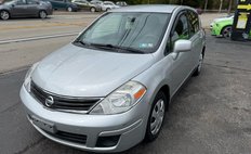 2011 Nissan Versa 1.8 SL
