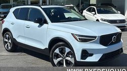 2026 Volvo XC40 B5 Plus
