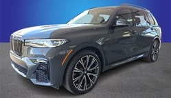 2022 BMW X7 M50i