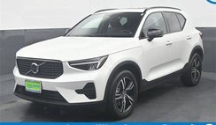 2024 Volvo XC40 Core