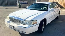 2004 Lincoln Town Car Signature
