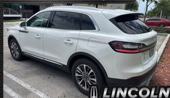 2022 Lincoln Nautilus Standard