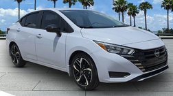 2023 Nissan Versa SR