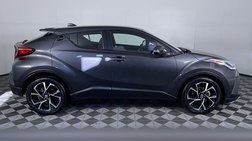 2022 Toyota C-HR XLE