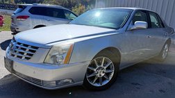 2011 Cadillac DTS Luxury Collection