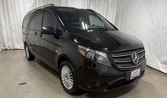 2023 Mercedes-Benz Metris Passenger