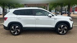 2024 Volkswagen Taos SE 4Motion