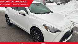2020 Toyota Yaris Hatchback LE