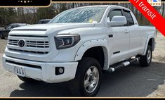 2017 Toyota Tundra SR5