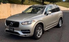 2016 Volvo XC90 T5 Momentum