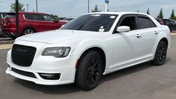 2023 Chrysler 300 Touring L