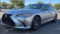 2022 Lexus ES 300h Base
