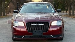 2018 Chrysler 300 Touring