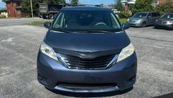 2013 Toyota Sienna LE 7-Passenger