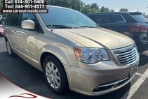 2014 Chrysler Town and Country Touring