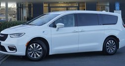 2022 Chrysler Pacifica Hybrid Touring L