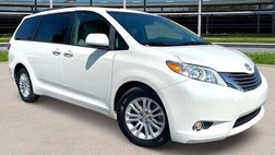 2017 Toyota Sienna XLE 8-Passenger