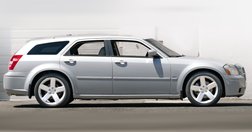 2005 Dodge Magnum RT